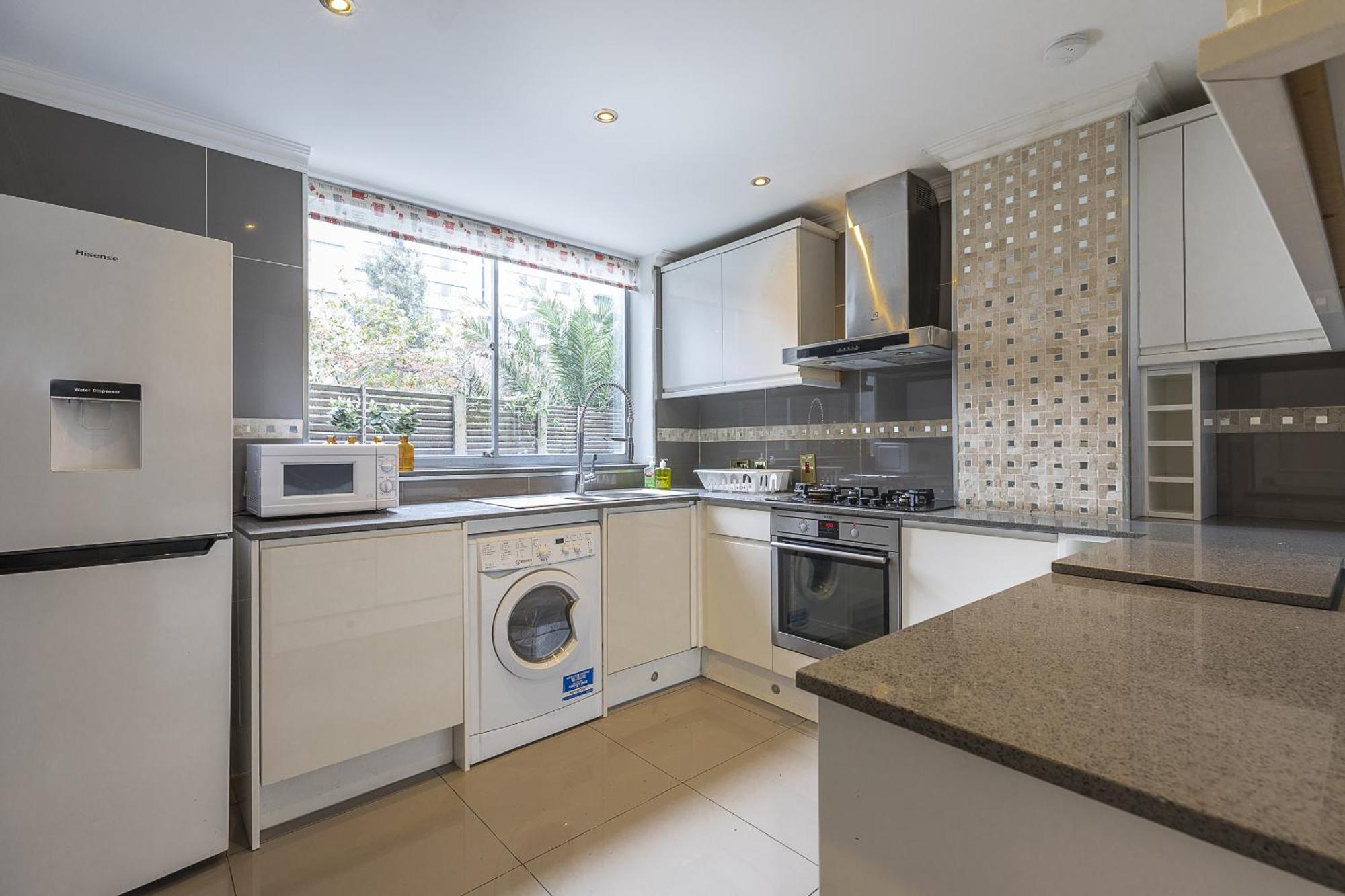 Gorgeous 4 Bedrooms Apartment Near Hyde Park And Oxford St Лондон Экстерьер фото